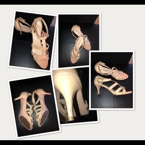 Ellen Tracy nude shoes